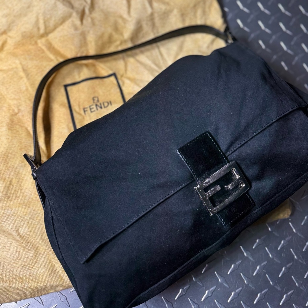 Fendi Vintage Nylon XXL Maxi Baguette Bag in Black - Picture 10 of 10